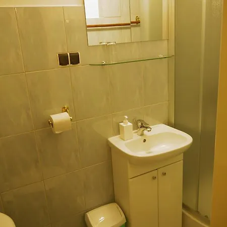 Boomerang Apartment