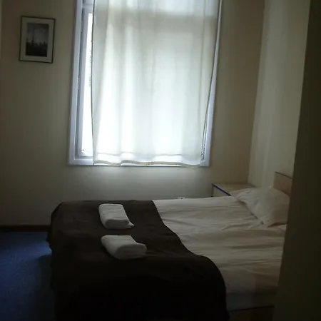 Boomerang Apartment