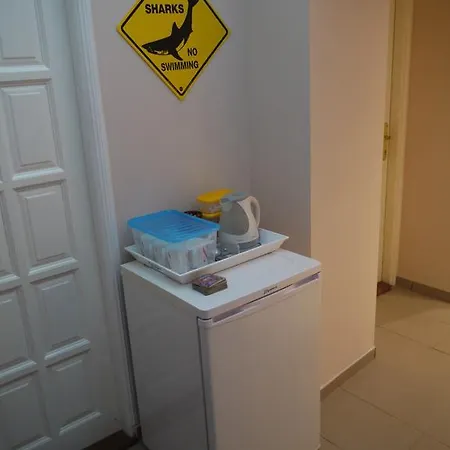 Apartment Boomerang *